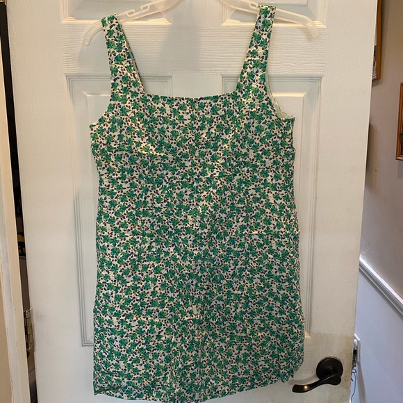 Cute summer dress - Picture 1 of 4